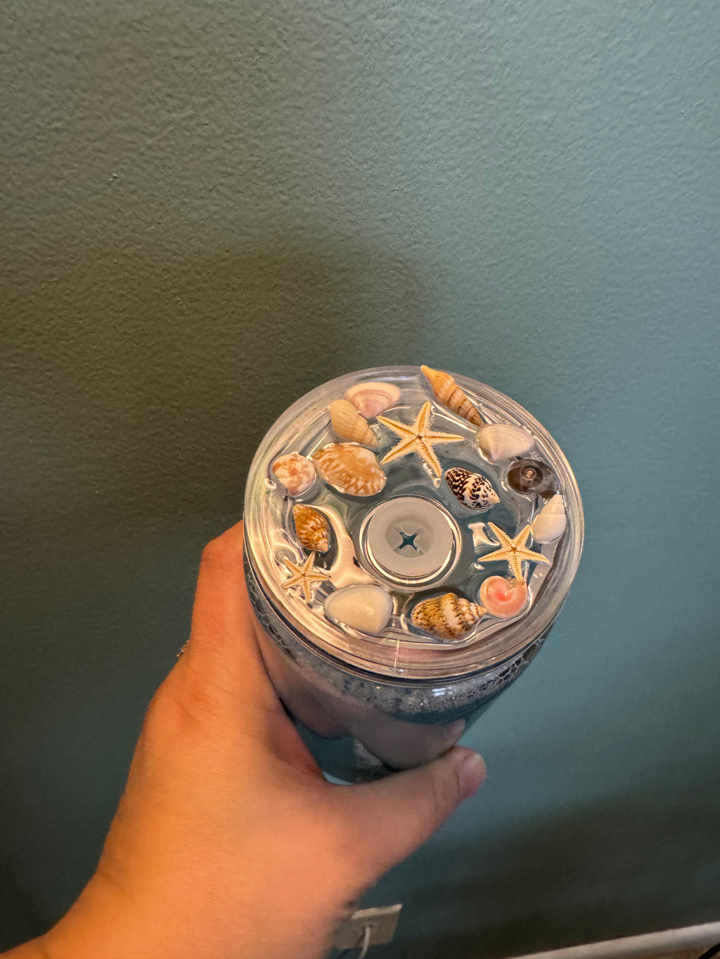 Beach cup w/ decorated lid